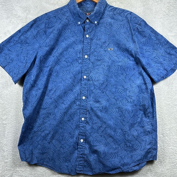 Vineyard Vines Other - Vineyard Vines Short Sleeve Button Down “Whale” Shirt Men’s XL